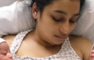 Madre muere tras dar a luz a gemelos el mismo día del funeral de su esposo